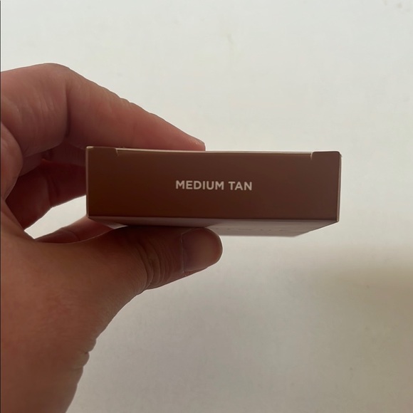 Dominique Cream Bronzer - Picture 2 of 6